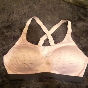 5 Victoria Secret sport bras size 36D SOLD